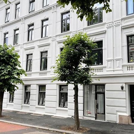 Nordic Host - Frogner - Well Appointed 2 Bedroom In Lovely West Side Neighborhood Oslo Ngoại thất bức ảnh